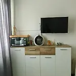 At Sarah's Трир